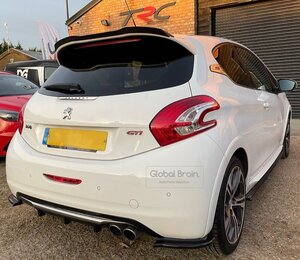 即納 プジョー 208 GTi A9 リア ディフューザー パネル/ リア バランス スプリッター スポイラー バンパー トリム アンダー ガード