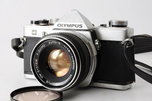 OLYMPUS オリンパス OM-1 本体 F.ZUIKO AUTO-S 50mm F1.8 LENS フィルター付 ボディ 一眼レフ フィルム カメラ シルバー RL-890M/110