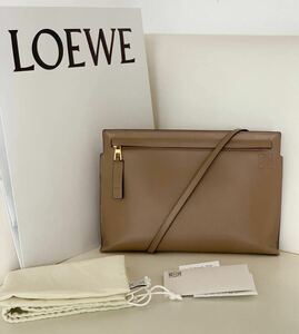 「送料無料」　LOEWE　Tpouch　ロエベ　Ｔポーチ　　/滝沢眞規子　タキマキ