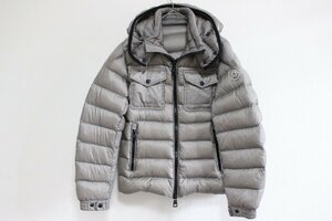 モンクレール MONCLER ワッペン フード ダウンジャケット EDWARD ０ メンズ アウター ダウン　R829