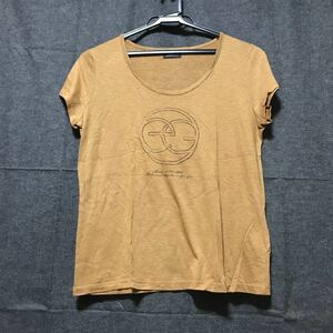 美品 EGOIST ロゴ入り　Tシャツ さ