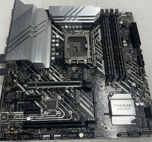 M322 中古ジャンク品　 マザーボード ASUS-PRIME-Z690M-PLUS 通電のみです