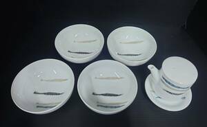 ノリタケ★NORITAKE★小魚柄・小皿5枚＆醤油差し★セット美品