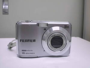 FUJIFILM FinePix AX660 電源 入 確認済 　ジャンク扱い