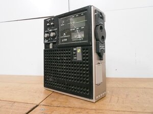 ☆【1H1127-31】 SONY ソニー ラジオ ICF-5500 オーディオ機器 DC4.5V スカイセンサー FM/MIC 昭和レトロ アンティーク ジャンク