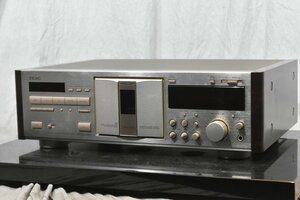 TEAC ティアック カセットデッキ V-7010