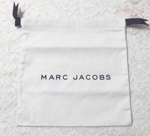 マーク ジェイコブス「MARC JACOBS」 バッグ保存袋（2563）正規品 付属品 内袋 布袋 巾着袋 ホワイト 26×26cm 小さめバッグ用