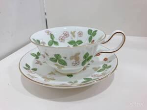 ◆【未使用】Wedgwood ウエッジウッド ワイルドストロベリー カップ＆ソーサー 1客