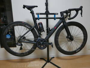 デローザSKピニンファリーナ　ブラック　DEROSA SK PININFARINA DISK Shimano ULTEGRA Di2