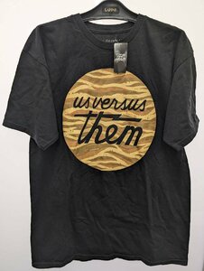 ●【未使用】 us versus them アスバーサスゼム Tシャツ Lサイズ