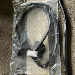 ●未使用 スバル BL5 BL9 BP5 BP9 レガシィ 純正 リアドア ウェザーストリップ 左 SUBARU Rear door left weather strip