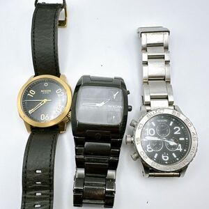 A2501-1-4 １円スタート 動作未確認ジャンクまとめ クオーツ ニクソン　NIXON メンズ腕時計 シルバー　 黒文字盤 クロノグラフ