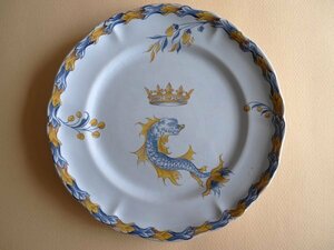 エミール・ガレ　ナンシー　神話的動物と王冠　絵皿　E. Galle Nancy Plate