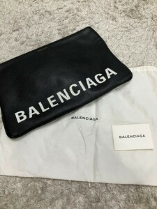 クラッチバッグ BALENCIAGA バレンシアガ 黒 ハンドバッグ　複数落札同梱同送可