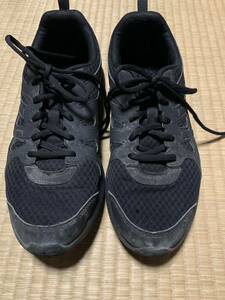 ASICS アシックス 1203A106 STORMER LS 2 ストーマ　LS2 27cm US9 メンズスニーカー