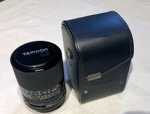 タムロン Tamron SP 90mm F2.5 Tele Macro キャノン ケース付き、前後キャップ付き マクロレンズ