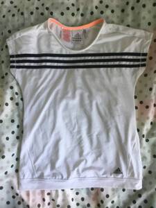 ◆女の子用　adidasアディダス　Tシャツ　ホワイト×ブラック　140㎝　used