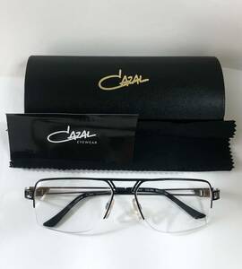 処分価格 新品 CAZAL MOD.7032 004 黒シルバー チタン素材 純正メガネ 純正ケース・付属品付き ドイツ カザール