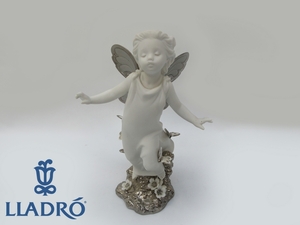 LLADRO 置物■蝶の妖精 Butterfly Wings[h約23cm] ハンドメイド スペイン ■磁器(ポーセリン) 天使 紙箱入り №9393■