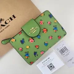 COACH コーチ　折り財布　ネオングリーン　緑色　ヴィンテージローズ　花柄