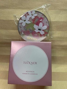 ▼イザノックス IZA KNOX▼未使用ワーフィットクッションファンデーションEXレフィル１５ｇｘ２▼コンパクトグリーン▼商品詳細ご一読希望