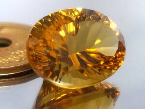 15.67ct 新品・レーザー光線コーンケイプカット・ギラギラの凄いテリ・天然ゴールデンシトリン ブラジル産