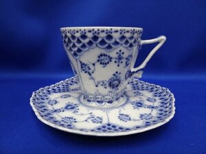 A01610★【未使用 保管品】ROYAL COPENHAGEN ロイヤルコペンハーゲン ブルーフルーテッド ダブルレース 顔付き コーヒーカップ ②/ 洋食器