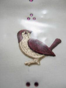 〓【刺繍半襟 化繊塩瀬／鳥② 茶 白地 ラインストーン入り】〓新品未使用品（長期保管）