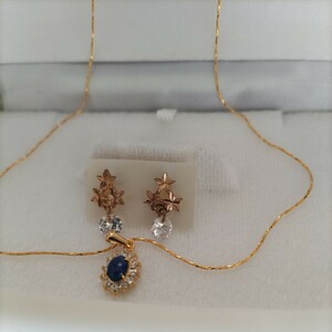 ピアス 、ジュエリーネックレス、天然ラピスラズリー石