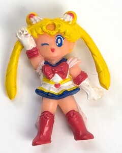 セーラームーン　ミニフィギュア　4cmぐらいです　中古品　自宅保管品　