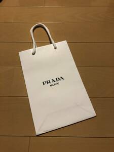 ●○ PRADA プラダ 紙袋 ショップ袋 ショッパー 小サイズ ② ○●