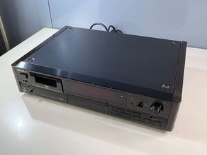 ★通電確認済み SONY デジタルオーディオテープデッキ DATデッキ DTC-59ES ソニー日本製 100V 27W 50/60Hz ジャンク 中古品 管理L338