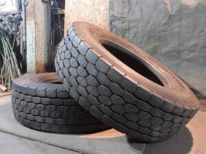 M800 265/70R19.5 140/138J BRIDGESTONE(ブリヂストン) 個人宅配送不可 愛知手渡し可 中古MIX(ミックス)2本 096 108