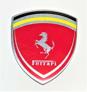 数量限定品　　エンブレム　アルミステッカー　Ferrari 　赤