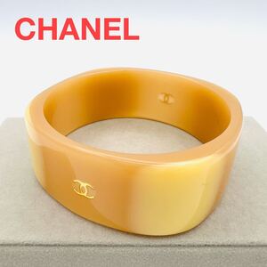 CHANEL シャネル ココマーク バングル 肌色 クリーム色 刻印あり