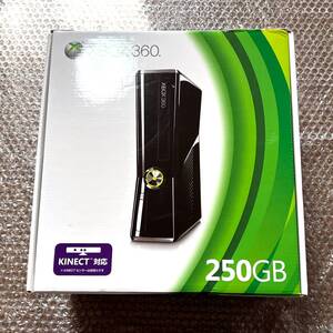 〈良品・動作確認済み〉Xbox360 S 本体 250GB HDMI 出力対応 プレイ&チャージキット Microsoft エックスボックス マイクロソフト