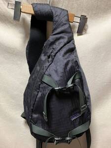 極美品 patagonia 旧アトム 廃番希少品 atom オールドパタゴニア ワンショルダー ボディバッグ ブラック フィッシング surf