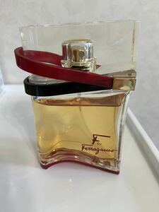 フェラガモ エフ バイ フェラガモ EDP オードパルファム　50ｍｌ　残量たっぷり