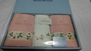 ウェッジウッド フェイスタオル他　 タオルセット WEDGWOOD　未使用　3枚　ワイルドストロベリー　ピンク