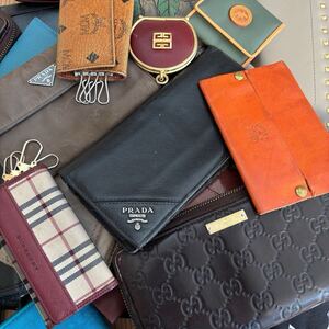 1円 全40点 美品含む！ PRADA メンズ GUCCI Burberry GIVENCHY MCM Chloe IL BISONTE HUNTING COACH 財布 ポーチ コインケース キーケース