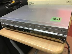 ★☆【中古】パナソニック/Panasonic NV-VHD1 VHS/DVD一体型ビデオデッキ　動作品　(22)☆★