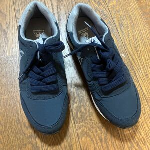 レディース　le coq sportif スニーカー　紺色　未使用　23㎝