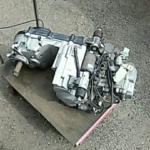 スズキ　エンジン　250cc ミッション　スカイウェーブ CJ41A