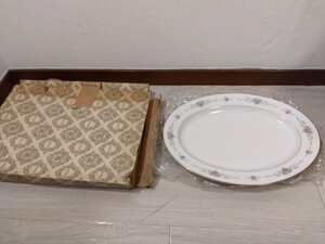 【w137】【未使用、保管品】 Noritake ノリタケ 大皿 オードブル皿 プレート 金彩 オーバル 花柄 食器