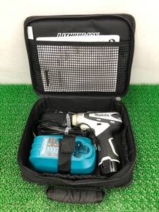 【中古品】makita(マキタ) 10.8v充電式インパクトドライバ 白(ソフトケース/バッテリー1本仕様) TD090DWSPW　　　　ITGIDCTLBCAM