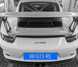 ■ポルシェ 911/991 GT3 RS 中古リアバンパー■ 純正品番 ◆ 991 505 291 C0 ■