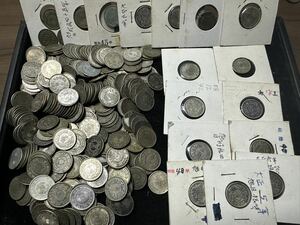 旭日10銭銀貨 約320枚 まとめて おまとめ 旭日十銭銀貨 硬貨 十銭 コイン 近代銀貨 古銭 アンティーク 金貨 明治 大正時代 貨幣 【126】