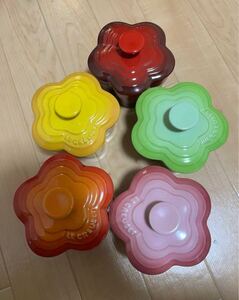 LE CREUSET ル・クルーゼ　フラワー　ココット5色セット