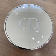 Dior クッションファンデーション 010 15g