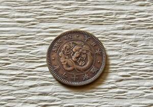 　半銭銅貨　　明治17年　　送料無料　　（10000）日本　古銭　貨幣　菊の紋章　骨董品　ポイント　近代　コイン　お金